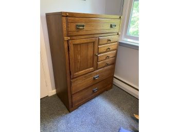 STANLEY FURNITURE OAK Dresser