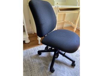 HON COMPANY  Swivel Office Chair ON  Wheels