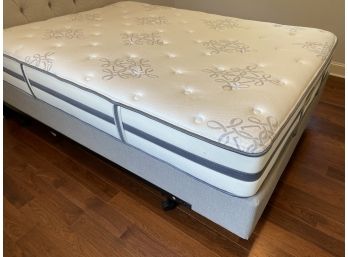 Beautyrest Recharge Shakespeare  Collection Queen Size Mattress