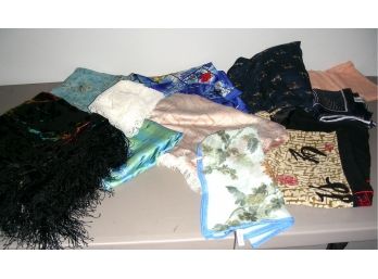 Women's Scarves (10)