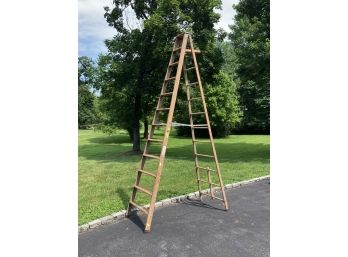 Keller 12 Foot Wood Step Ladder