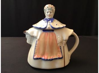 Vintage Shawnee Pottery Granny Ann Teapot