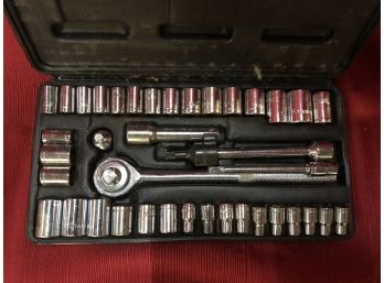 Ratchet Set Complete In Storage Case