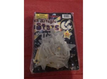 New Niteglo Stars 20 Pieces Glow In The Dark