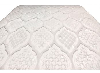 Sealy Posturepedic King Size Mattress And Boxspring