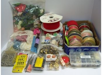 Craft And Sewing Lot