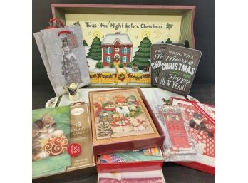 Christmas Decor And Card Lot