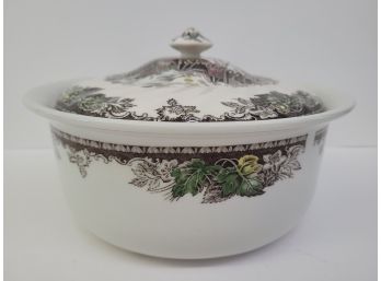 Johnson Bros The Friendly Village The Covered Bridge Casserole Dish With Lid