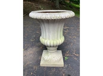 446, Resin Urn Style Planter