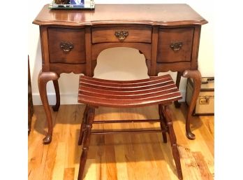 Vintage Hathoways Vanity And Stool