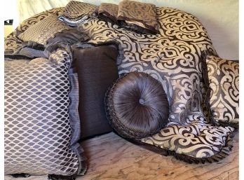 Romantic Bedding In Silky Fabrics With Taupe And Cream - King