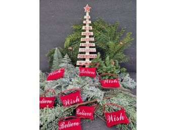 Christmas Decor Lot