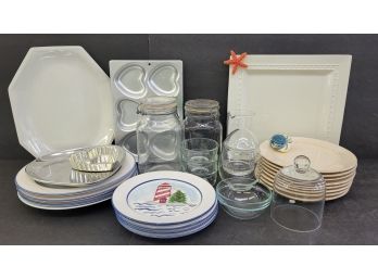 Kitchen Pot Luck Lot