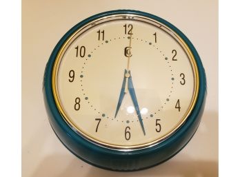 Metal Deep Blue Clock Battery Operated