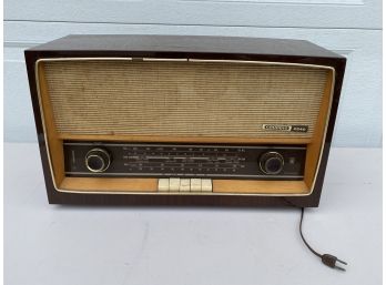 Vintage Grundig 2540 Radio