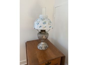 Bradley & Hubbard Gone With The Wind Style Kerosene Lamp
