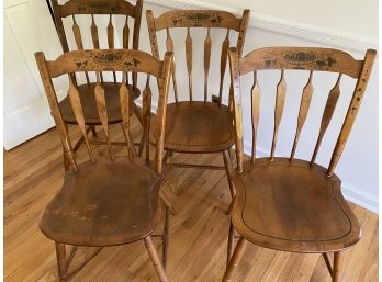 Nichols & Stone Country Thumb Back  Four Side Chairs