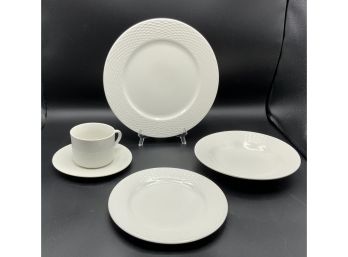 Basket Weave Dinnerware ~ Tabletops Gallery Capri ~  Complete Service For 8