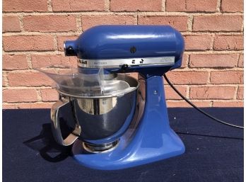 KitchenAid Artisan Series 5-Quart Tilt-Head Blue Stand Mixer