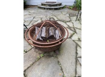 Metal Firepit With Spark Screen