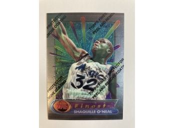 Shaquille O'Neal '93-94 Topps Finest Refractor Card