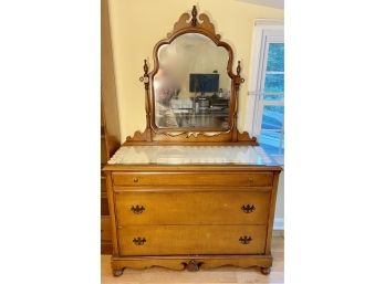 Antique Chest Of Three Drawers With A Mirror Top