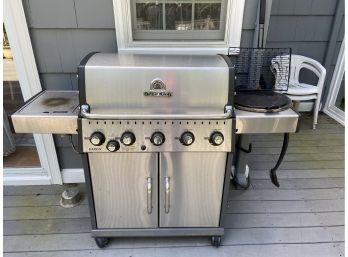 Broil King Baron Five Burner Natural Gas Grill