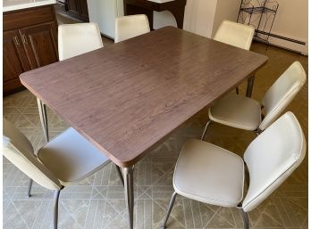 Walter  Of Wabash MCM Dining Table With 6 Chairs