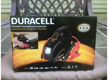 Duracell Portable Energy Jumpstarter New In Box