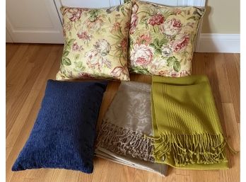 Pillows And Throws