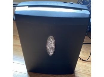 Omni Tech Paper Shredder