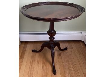 Mahogany Parlor Table With Gallery Top