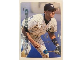 HOF Derek Jeter RC - '95 Fleer Ultra Rookie Card