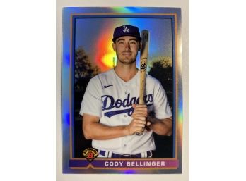 Cody Bellinger '21 Bowman Chrome 1991 Throwback Card