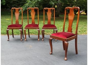 A Set Of 4 Antique Queen Anne Upholstered Dining Chairs In Velvet And Mahogany