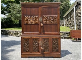 An Amazing Vintage Mid Century Modern Chinoiserie Bar Cabinet By Ricardo Lynn & Company