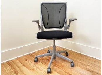 A Modern Ergonomic Office Chair