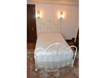 Wrought Iron Antique Bed With Mattress