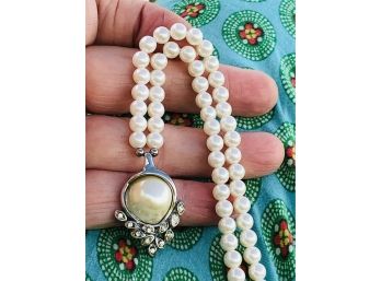 Pretty Costume Pearls Necklace With Pendant ~ Clasp Marked Silver