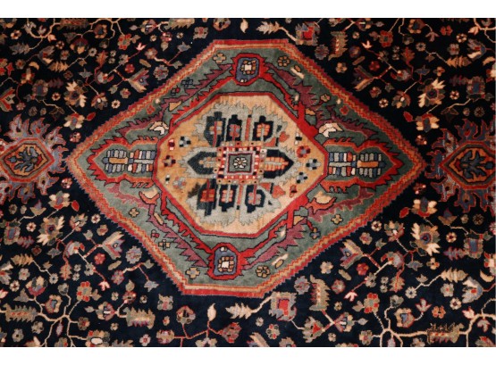 Medallion Isfahan Made In Belgium Area Rug