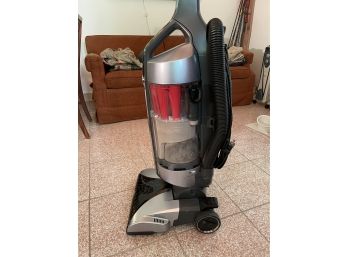 Hoover Wind Tunnel Vacuum Cleaner With Attachments