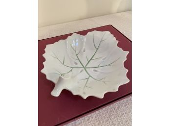 Pretty Limoges Porcelain Leaf Dish