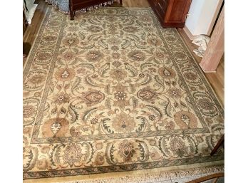 High Quality Gorgeous Room Size Handmade Wool Rug