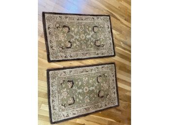 Pair Of Safavieh 100 Wool Small Rugs So Nice!!