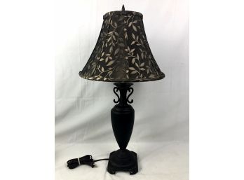 Traditional Style Lamp, 27'