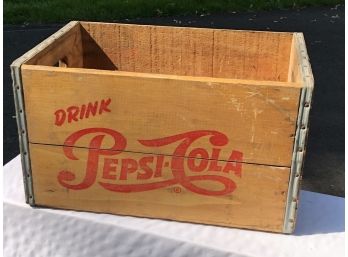 Super RARE Vintage 1950s PEPSI-COLA Crate From Fairfield,Connecticut - NEVER Seen Another One Of These !