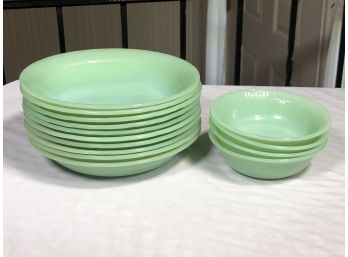 Fabulous Lot Of Vintage JADITE / FIRE KING Bowls - VERY HARD TO FIND BOWLS - 14 Pieces Total - 2 Sizes RARE !