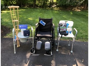 Huge Lot Of HANDICAP / HOME HEALTHCARE Lot - Would Be 100s Of Dollars To Replace / PRETTY MUCH AL LIKE NEW