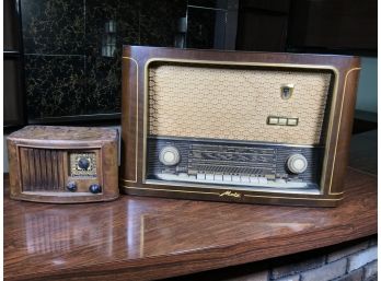 Very Cool FANTASTIC Large Radios - METZ Several Modes / Waves - Seems To Work Fine & Small EMERSON