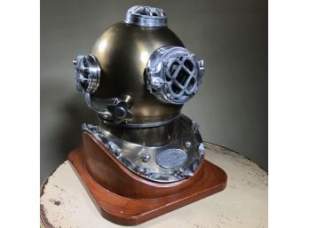 Fantastic Brass / Metal US NAVY Style Divers Helmet LIFE SIZE On Custom Wooden Stand - VERY COOL PIECE !